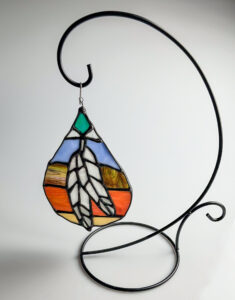 Read more about the article Indian Feather Stained Glass