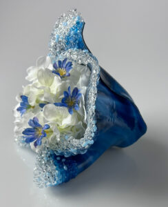 Read more about the article Blue Wave Vase