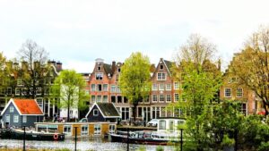 Read more about the article Amsterdam